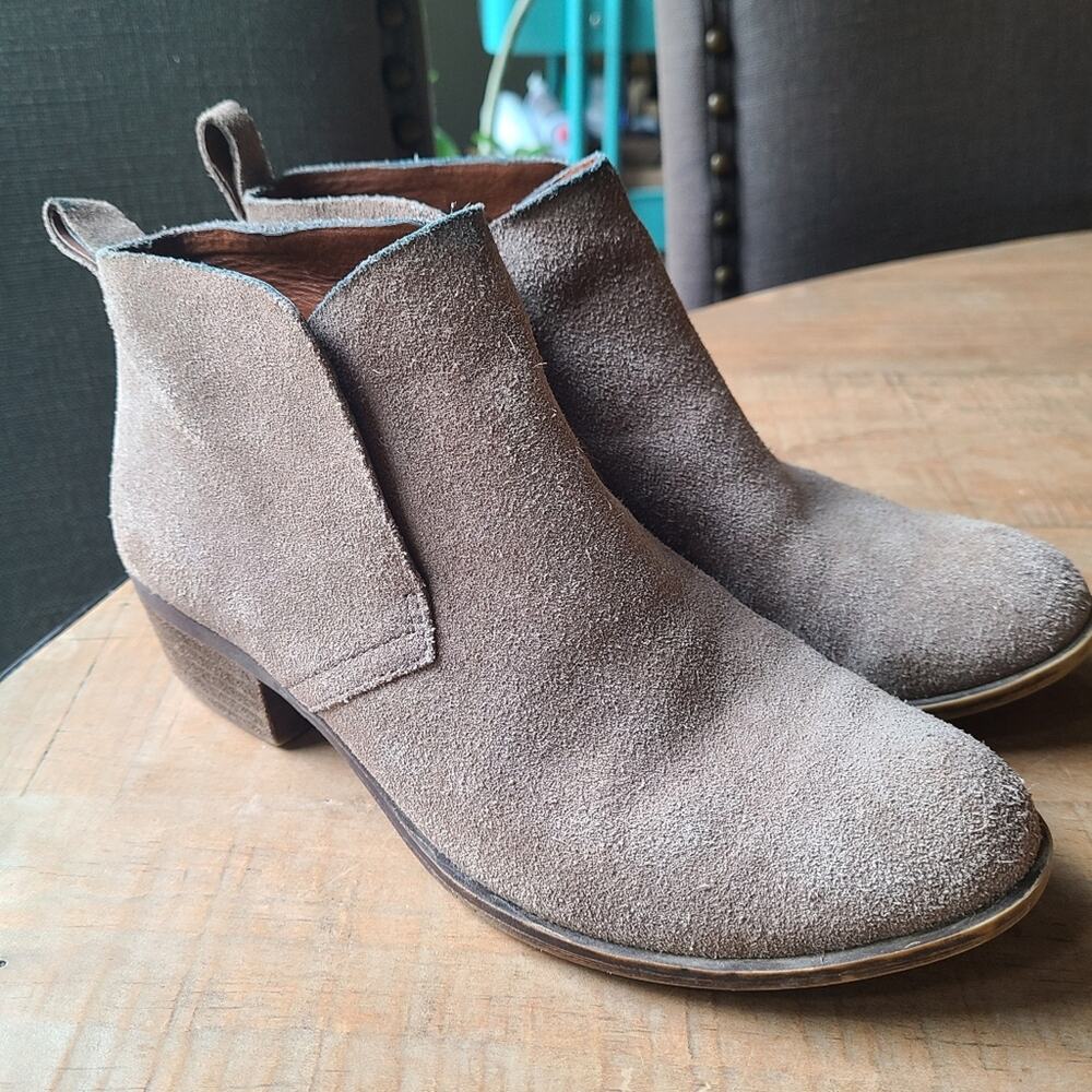 Lucky Brand Leather soft leather/suede Ankle Block Heeled Booties 6.5 Tan BIANNA